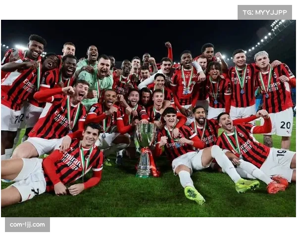 三中卫体系回潮：意甲成为352与343阵型的试验田